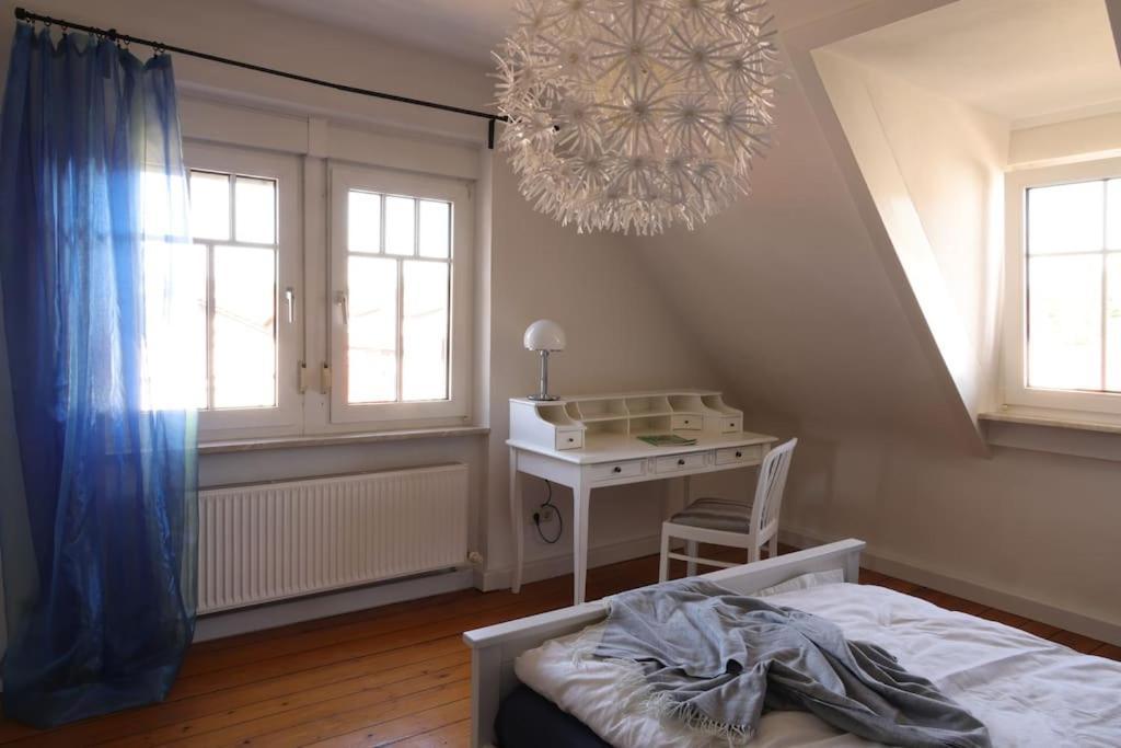 Charmante, Grosszuegige Ferienwohnung Villa Fleurie Бреттен Екстер'єр фото